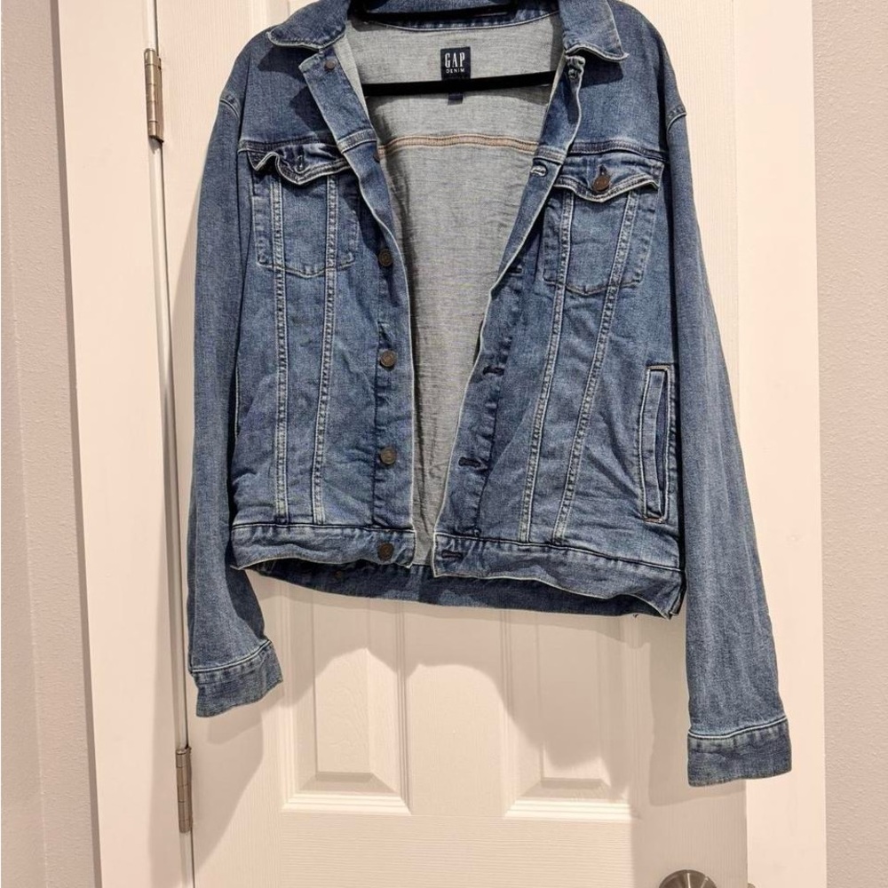 GAP Light Wash Blue Denim Jacket